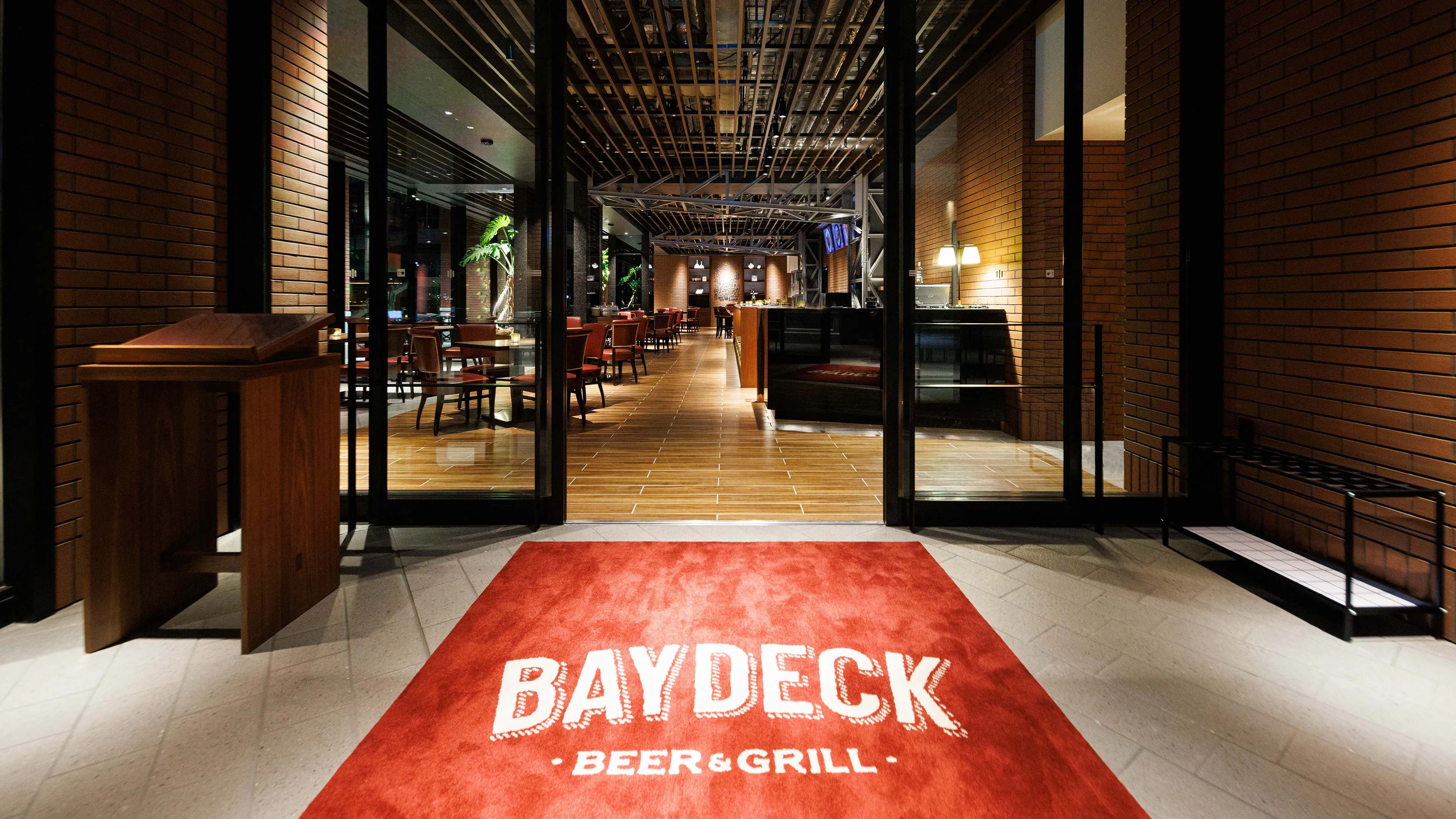 BAYDECK エントランス